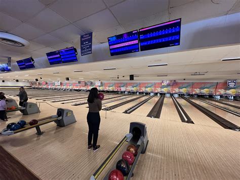 Grand Blanc Lanes - Bowling alley in Flint - Website