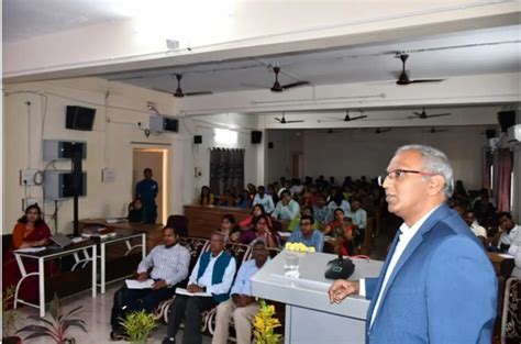 Mainstreaming Millets in food baskets for addressing micronutrient ...