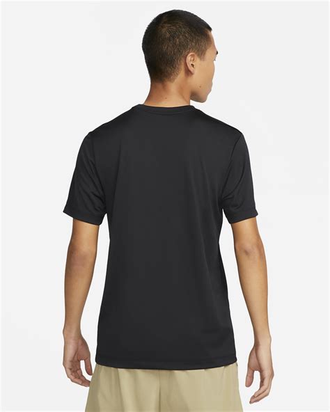 Nike Dri-FIT Men's Fitness T-Shirt. Nike IN