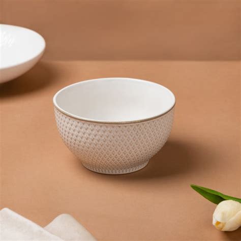 Vase - Buy Modern Tall Flower Vase Online for Decor |Nestasia