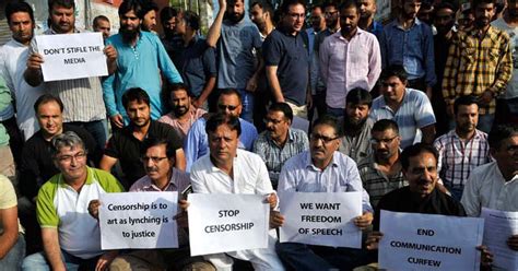 The compromised state of journalism in Kashmir | The Caravan