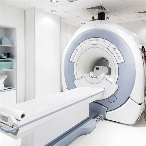 What to Expect From Our MRI Technologist Classes - AMG College of Nurses NJ