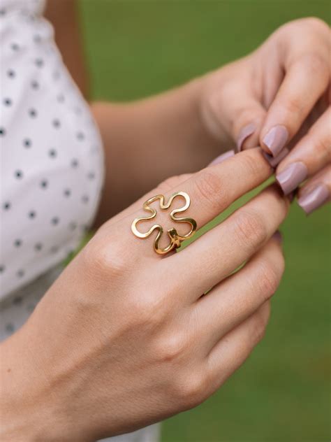 Hollow Flower Adjustable Brass Ring ( Anti Tarnish)