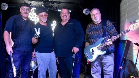 Goccia II Blue Christmas with the 45s, Goccia D'oro II, Lindenhurst, 2 ...