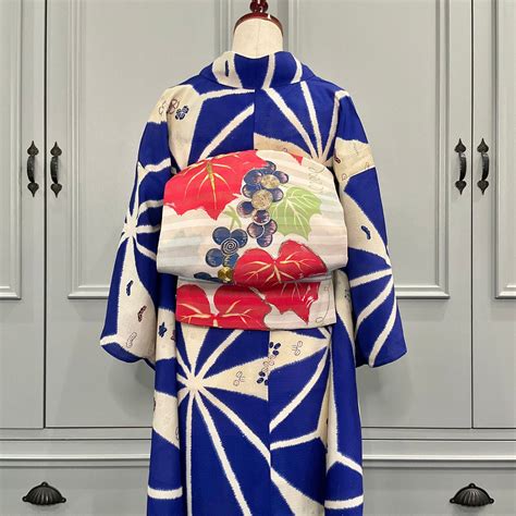 BLUE×ASANOHA＊夏着物 絽＊麻の葉 ロイヤルブルー 青 万博コーデ 小花 幾何学 アンティーク夏着物 B140 | kimono tento