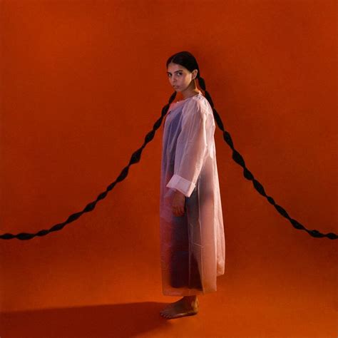 Ana Lua Caiano — «Vou Ficar Neste Quadrado» (2024) — Teletype