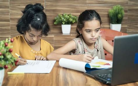 Saar Education’s Homeschool Kits | WhatsHot Mumbai