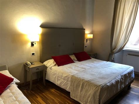 HOTEL CHARLESTON (Spoleto) - Hotel Reviews, Photos, Rate Comparison ...