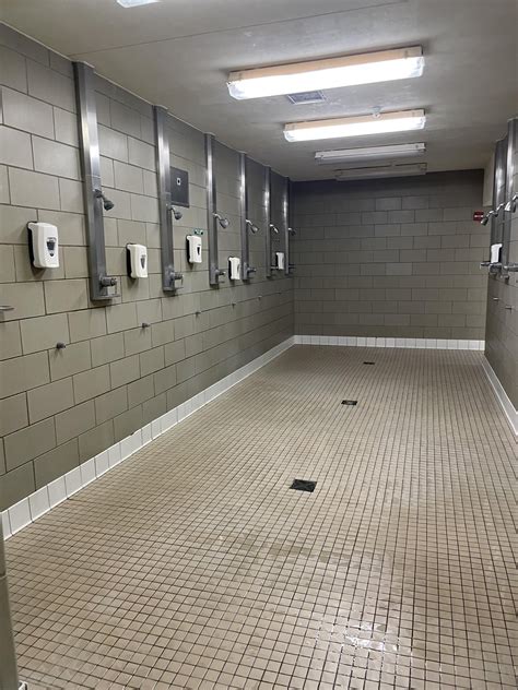 Maple Grove Community Center : r/CommunalShowers