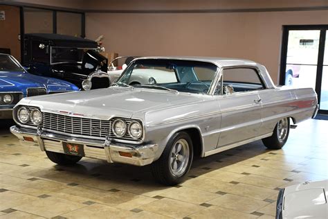 1964 Chevrolet Impala | Classic & Collector Cars