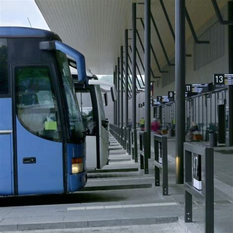 Metro Bus Train 的图像结果