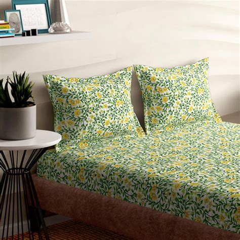 Buy PORTICO Emerald Green Printed Cotton Super King Bedsheet Set ...