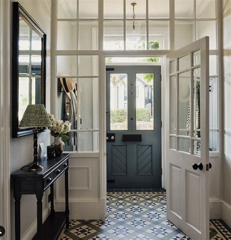 35 Beautiful Entryway Flooring Ideas For That First Impression