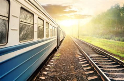 国内最美8条铁路线——坐着火车看风景！