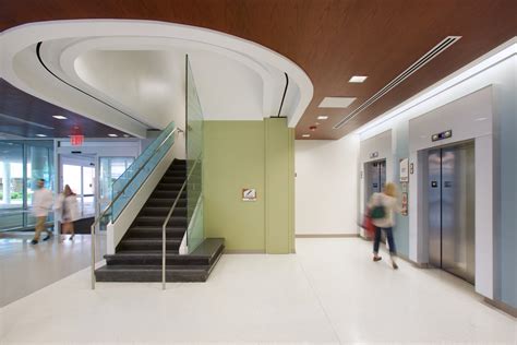 Main Line Health - Bryn Mawr Medical Office Building - Healthcare Snapshots