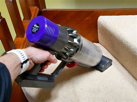 Dyson Cyclone V10 Absolute Review | Trusted Reviews