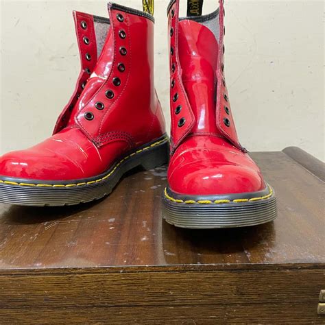 Dr Martens Doc's 11821 Airwair with Soles Bouncing Ladies Ankle Boots ...