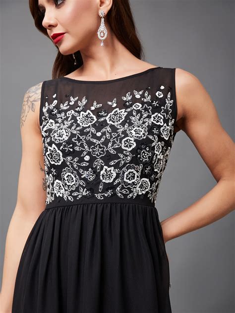 Women's Black Boat Neck Sleeveless Solid Embellished Maxi Dress – Chase ...