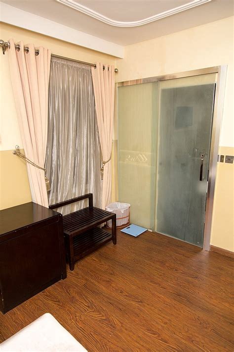 H210 (Lagos) - Hotel Reviews, Photos, Rate Comparison - Tripadvisor