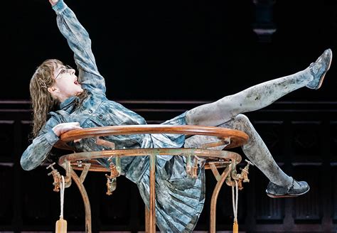 Moaning Myrtle Harry Potter Real Name Here's What Moaning Myrtle From