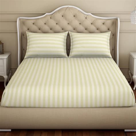 Buy SPACES Skyrise Cotton 210TC Striped 3Pcs Super King Bedsheet Set ...