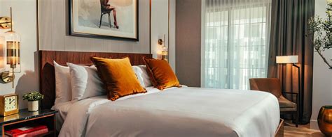 The Global Ambassador Hotel 的图像结果