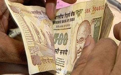 2 Maharashtra govt officials held for accepting bribe - India Today