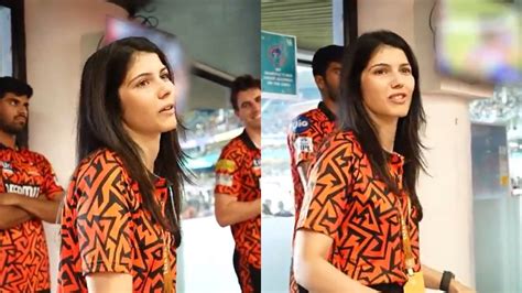 Kavya Maran Wins The Internet With Her Heartwarming Speech After SRH's ...