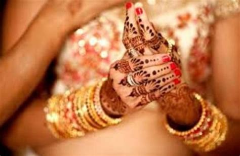 suhagrat par ye kam karte hai log indian couples do these things first