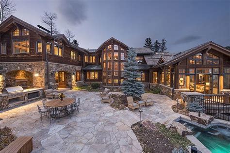 Country House 的图像结果