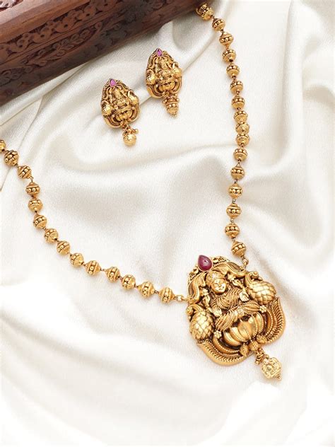 Explore Divine Temple Jewellery Collection at Rubans