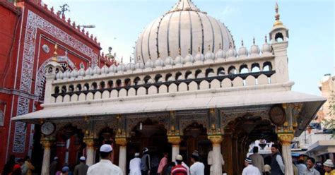 Hazrat Nizamuddin Aulia Mehboob-e-elahi Rahmatullah Alayh 714th Urs ...