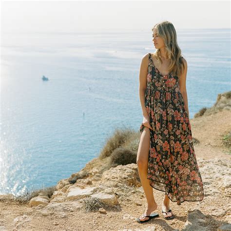 Beachside Maxi Dress – Sedae