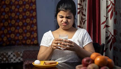 How To Deal With Hormonal Imbalance | FITPASS