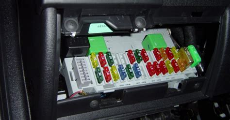 Where Is the Body Control Module On a Meriva A 的图像结果