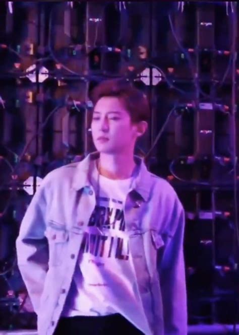 Pin oleh Sebastian Micheals di ChanYeol