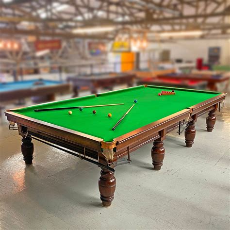 Snooker Table Front View 的图像结果