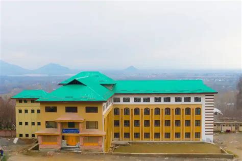 How businessman Manzoor Wangnoo restored Khushal Sar Lake of Kashmir