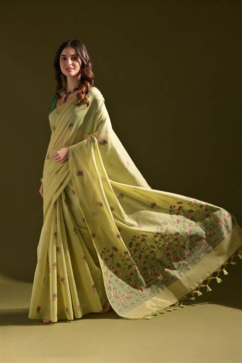 Buy Floral Print Sarees Online - Exclusive Offers | Karagiri
