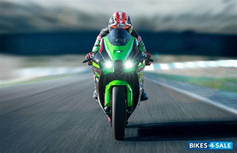 Kawasaki Ninja ZX-10R BS6 2023 price, specs, mileage, colours, photos ...