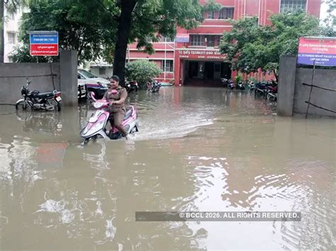Bajanai Koil street - Heavy rainfall disrupts normal life in Tamil Nadu ...