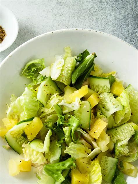 This powerful salad can prevent those wrinkles and help in weight loss ...