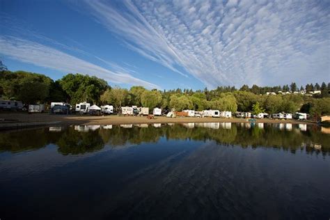 WOOD LAKE RV PARK AND MARINA (Lake Country) - Campground Reviews ...