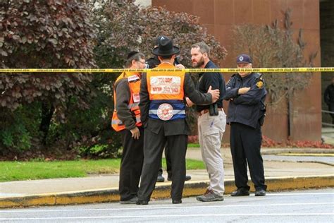美国匹兹堡犹太教堂发生血腥枪击案 已致11死 6伤_环球_新民网