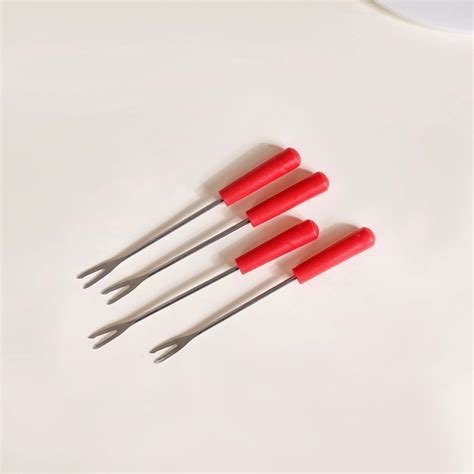 Heart Shaped Ceramic Fondue Set With Dipping Skewers Online - Premium ...