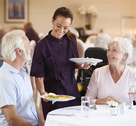 Westmont of Fresno Dine Your Way | Personalized Dining