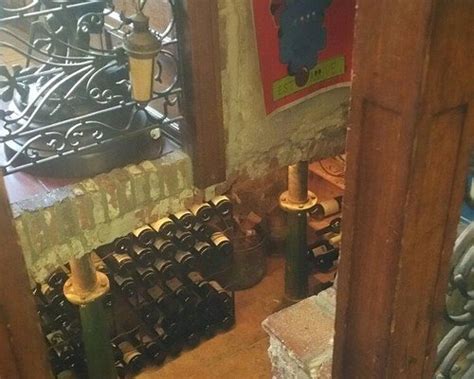 VERBODEN TOEGANG RESTAURANT ARTIKEL 461, Leiden - Restaurant Reviews ...