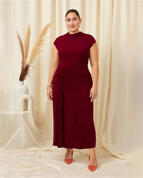 Plus-Curve – Littlebox India