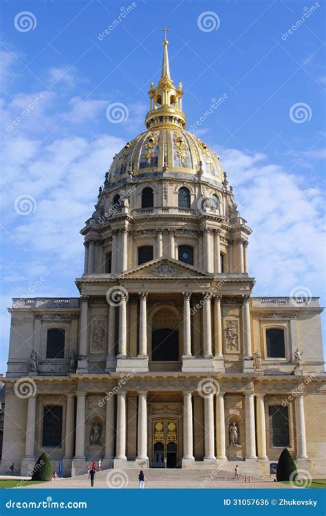 Les Invalides in Paris, Chapel Saint Louis Des Invalides Stock Photo ...