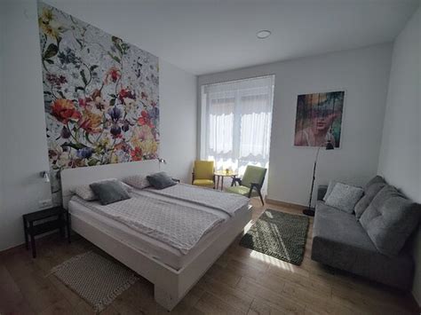 COLOSSEUM GARDEN STUDIO APARTMENTS (Pula) - Lodging Reviews, Photos ...